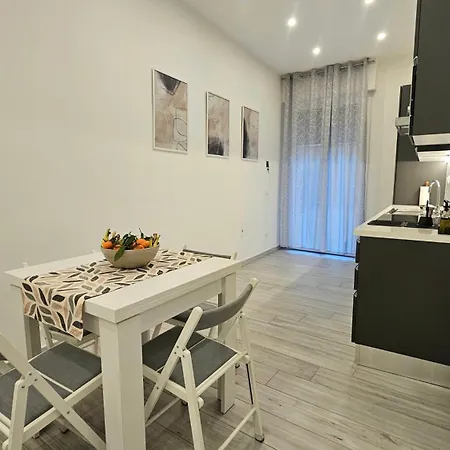 Smart House - Moderno A Con Ingresso Indipendente, 25min Da Firenze * Prato (Prato)