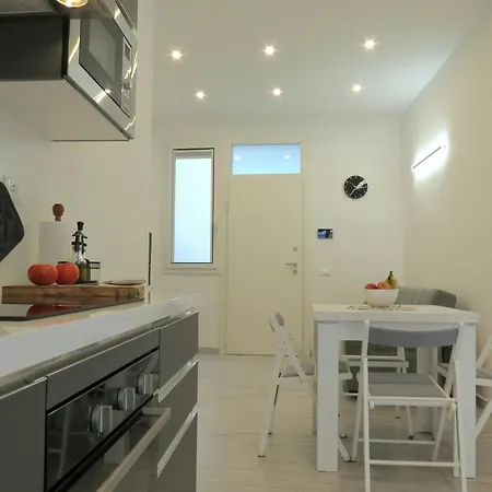 Smart House - Moderno A Con Ingresso Indipendente, 25min Da Firenze Apartman Prato