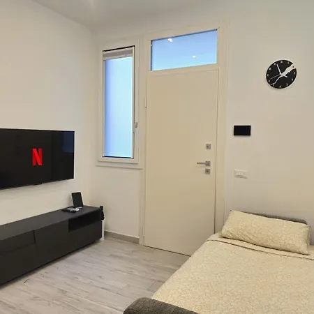 Apartament Smart House - Moderno A Con Ingresso Indipendente, 25min Da Firenze *